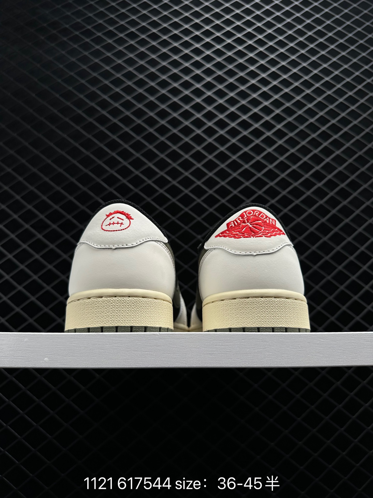 Travis Scott x Fragment x Air Jordan 1 Low“Military Blue”